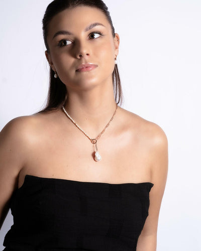 Mother-Pearl Choker